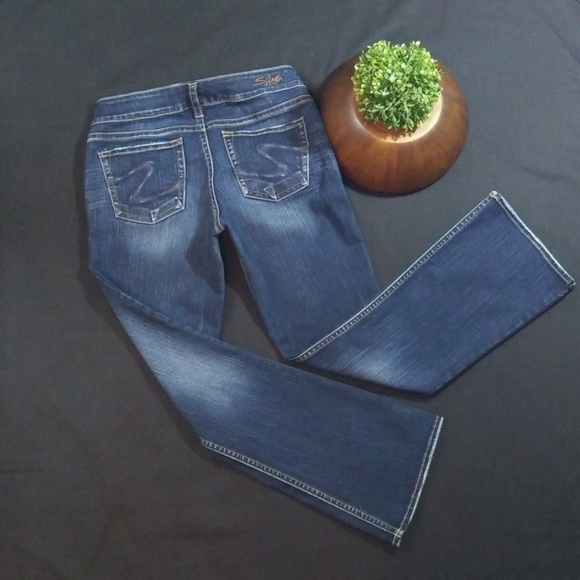 Silver Jeans - Picture 5 of 6